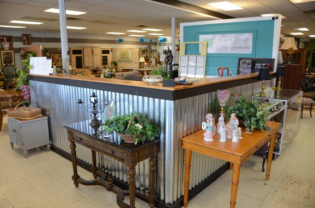 Room Swap Consignments | 1023 E Main St, Plainfield, IN 46168, USA | Phone: (317) 406-3065