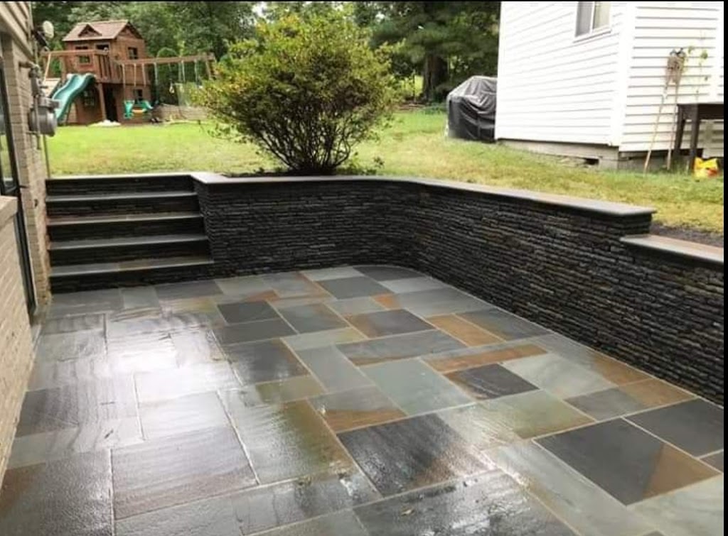 Amigos Landscaping, Contracting and Handyman Services | 11442 Vale Spring Dr, Oakton, VA 22124, USA | Phone: (703) 242-0018