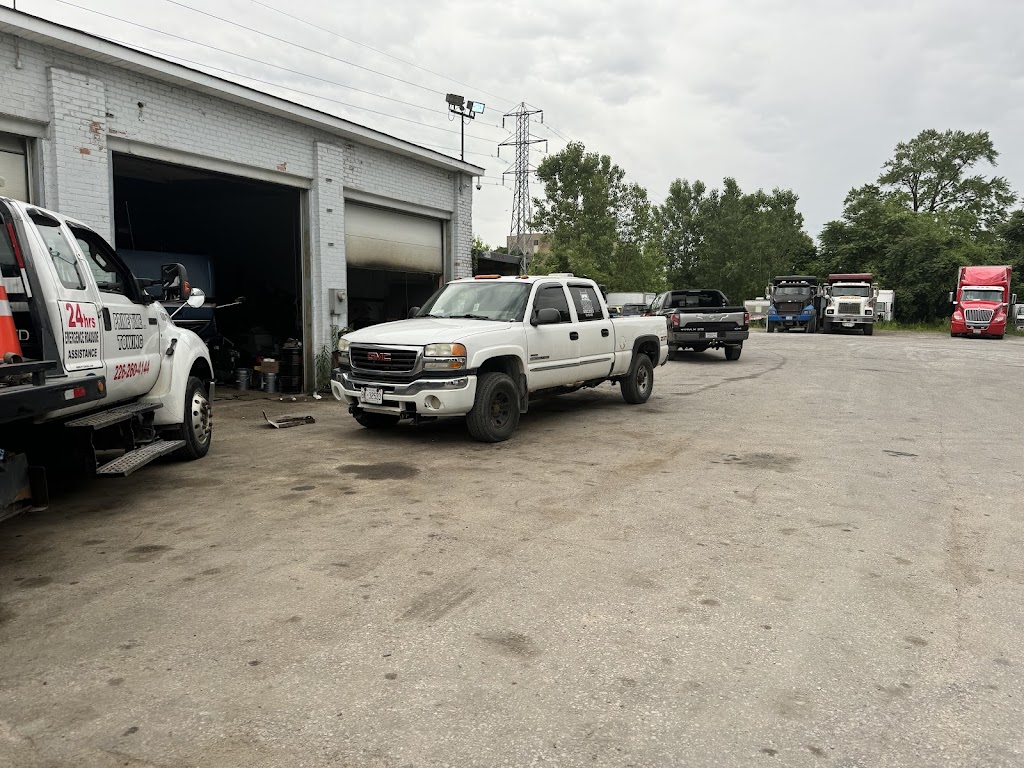 County custom Truck Repair Inc. | 835 Campbell Ave, Windsor, ON N9B 2H8, Canada | Phone: (519) 991-6532