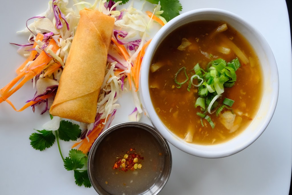 Simple Thai - Waterford | 3245 W Walton Blvd, Waterford Twp, MI 48329, USA | Phone: (248) 599-7056