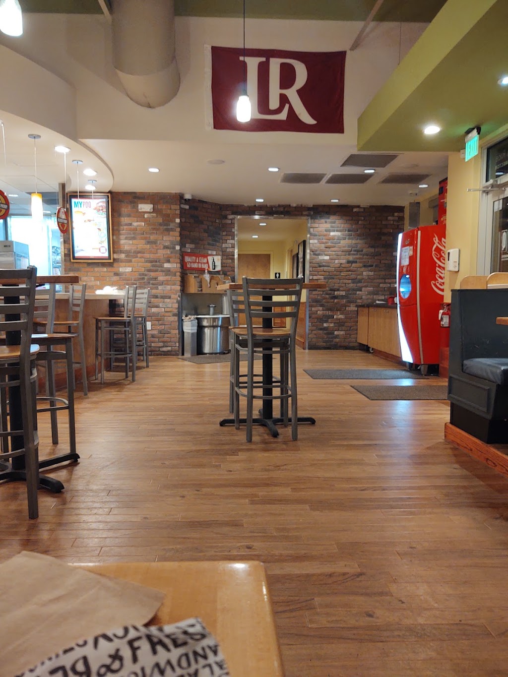 PDQ Hickory | 2060 US Hwy 70 SE, Hickory, NC 28602, USA | Phone: (828) 475-0281