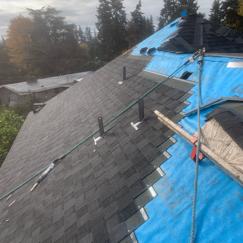 Seahawkx Roofing LLC. | 4233 S 260th St, Kent, WA 98032 | Phone: (253) 260-8288