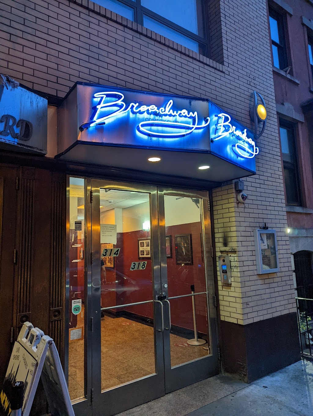 Broadway Comedy Club | 318 W 53rd St, New York, NY 10019, USA | Phone: (212) 757-2323