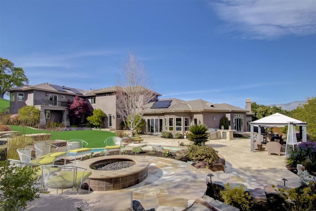 Terry Tucker Real Estate Group - powered by eXp Realty | 59 Danville Oak Pl, Danville, CA 94526, USA | Phone: (925) 858-1717