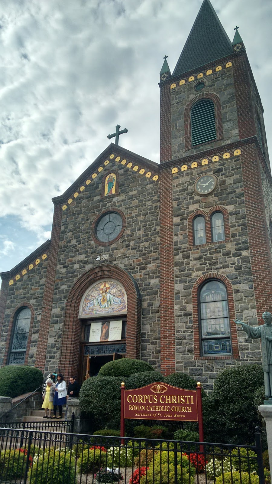 Corpus Christi Church | 136 S Regent St, Port Chester, NY 10573, USA | Phone: (914) 881-1400