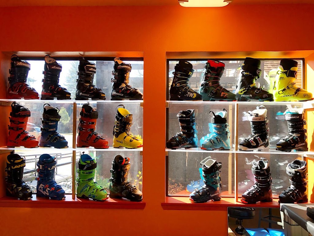 Olympic Bootworks | 1602 Olympic Vly Rd, Olympic Valley, CA 96146, USA | Phone: (530) 581-0747