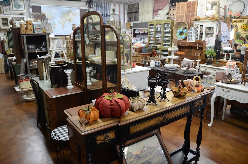 The Rustic Nail | 13350 US-50 East, Dillsboro, IN 47018, USA | Phone: (812) 584-2199