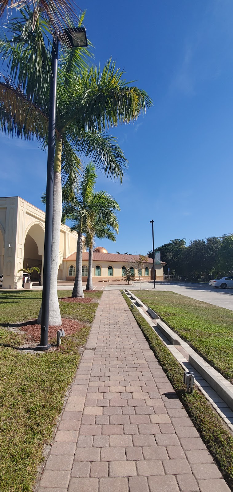 Islamic Society of Sarasota Bradenton | 4350 N Lockwood Ridge Rd, Sarasota, FL 34234, USA | Phone: (941) 351-3393