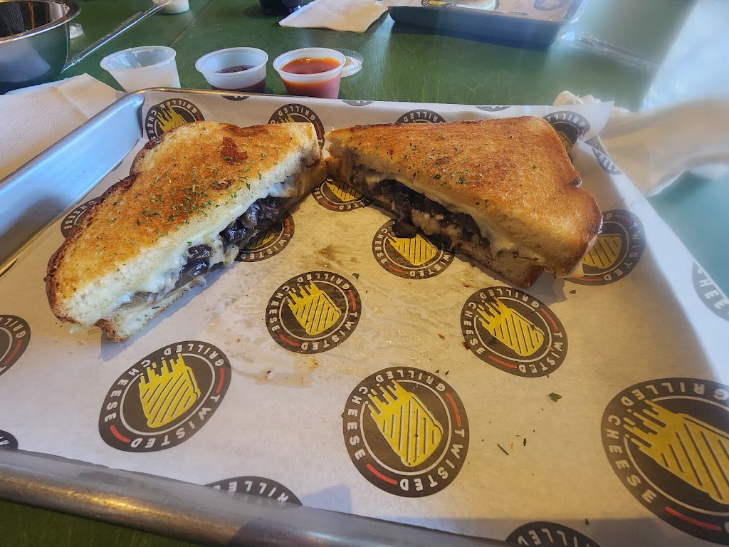 Twisted Grilled Cheese | 5555 Washington Ave Suite V, Houston, TX 77007, USA | Phone: (346) 571-6172