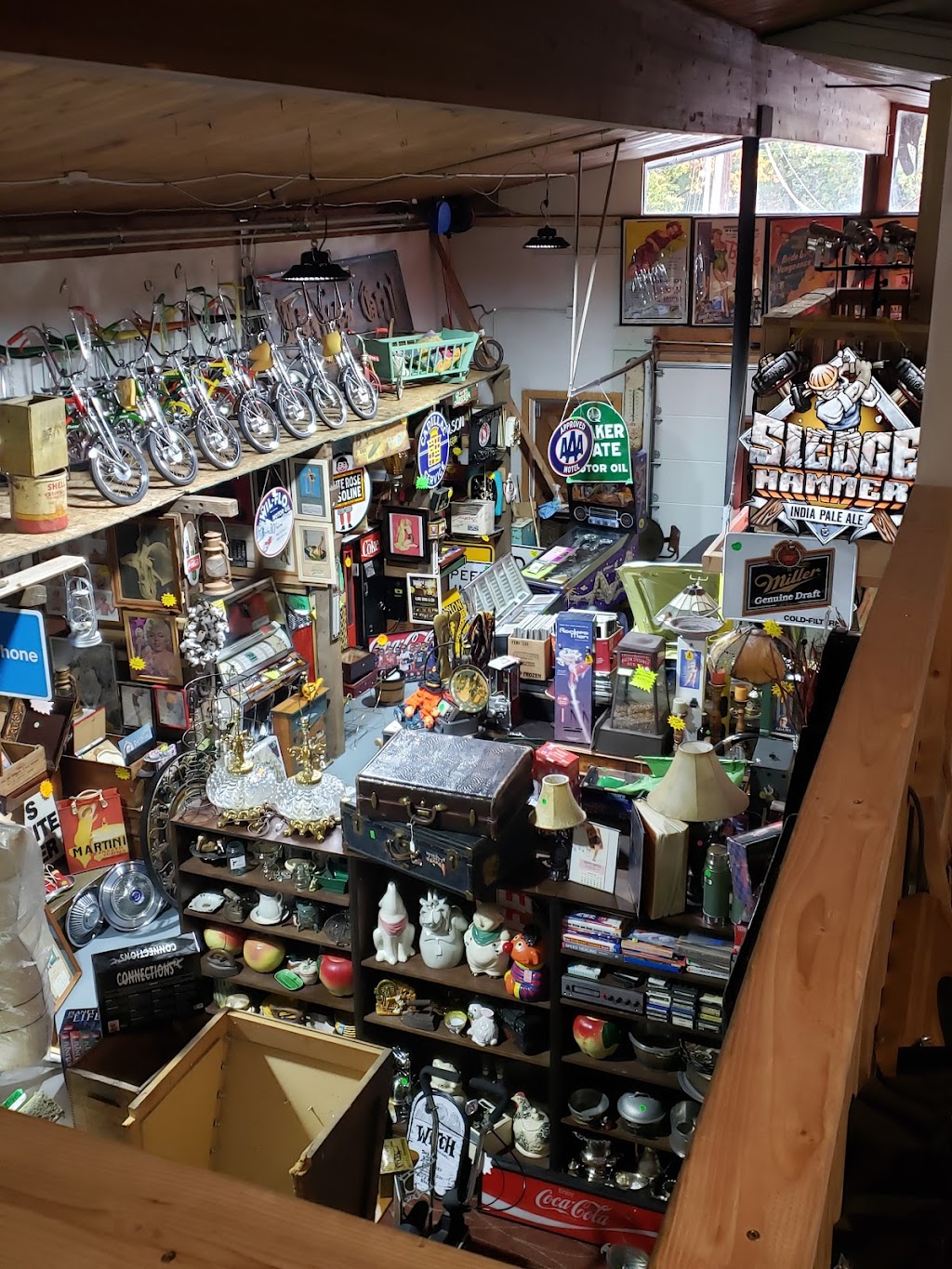 Old Maple Valley Antiques & Collectibles | 21635 Renton-Maple Valley Rd, Maple Valley, WA 98038, USA | Phone: (425) 432-9575