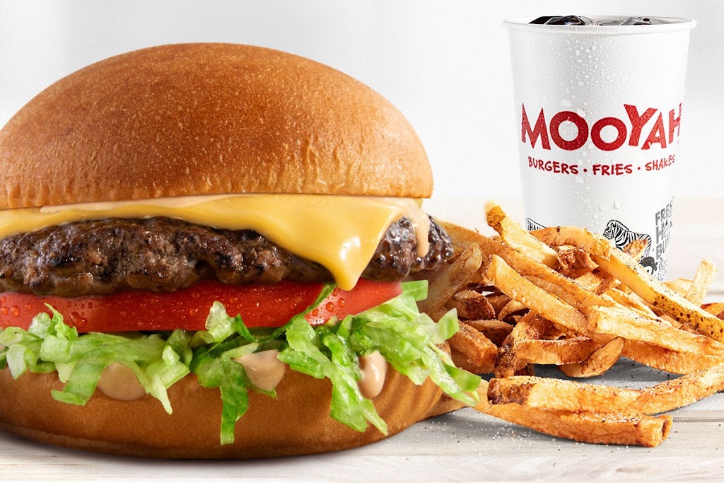 MOOYAH Burgers, Fries & Shakes | 120 Bass Pro Blvd Ste E, Denham Springs, LA 70726, USA | Phone: (225) 243-4649