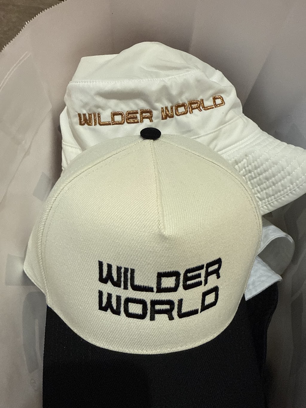 Lids | 1 Premium Outlets Blvd, Tinton Falls, NJ 07753, USA | Phone: (732) 481-2036