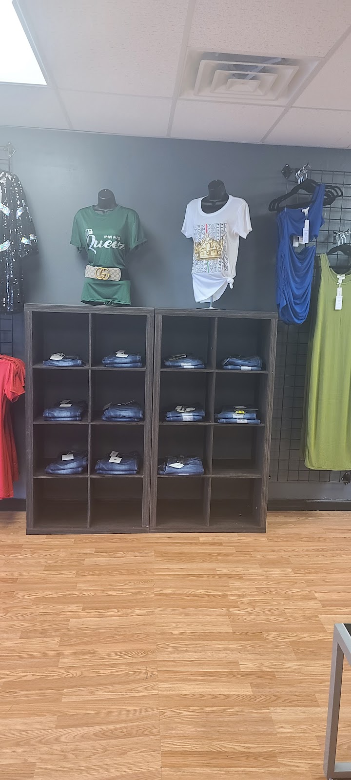 Creative Hands Custom Apparel | 1599 NJ-38, Lumberton, NJ 08048, USA | Phone: (609) 508-2278