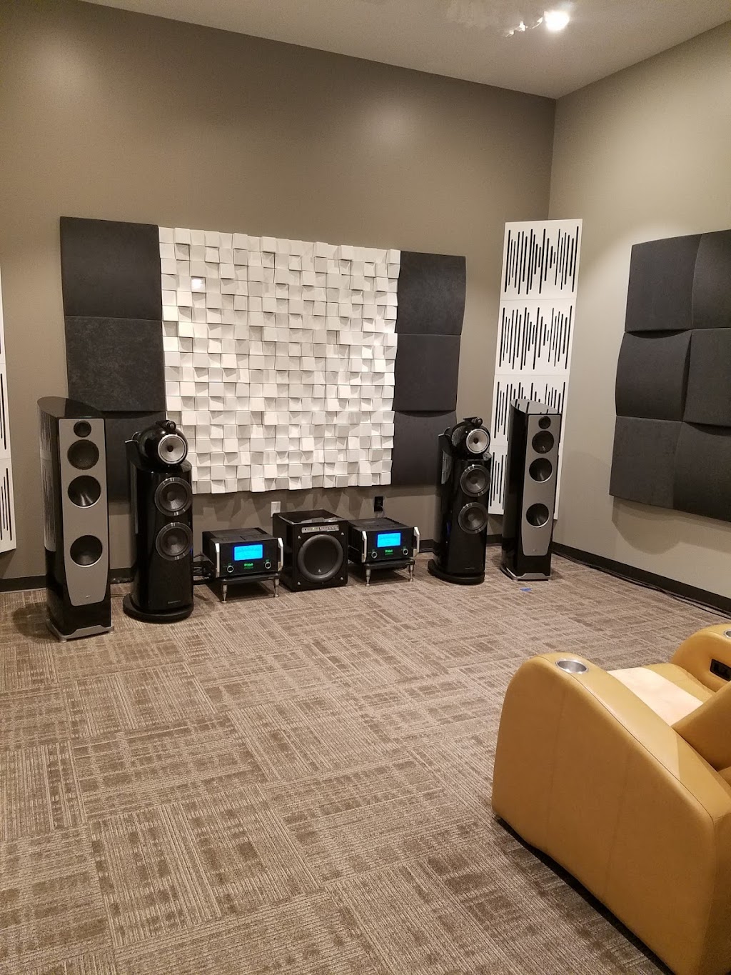 The Sound Room | 17373 Chesterfield Airport Rd, Chesterfield, MO 63005, USA | Phone: (636) 537-0404