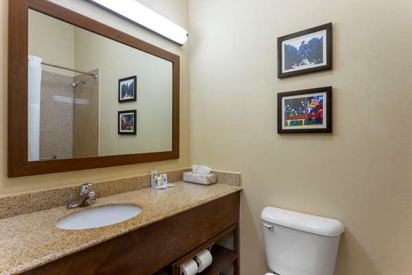 Comfort Inn | 2700, I-55 Service Rd, Marion, AR 72364, USA | Phone: (870) 739-2323