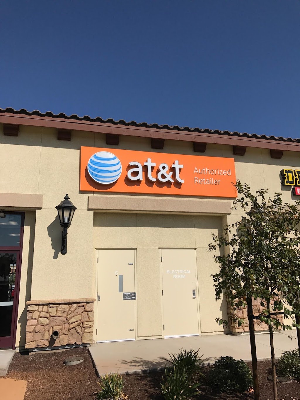 AT&T Store | 2207 Claribel Rd Suite C, Riverbank, CA 95367, USA | Phone: (209) 502-1534