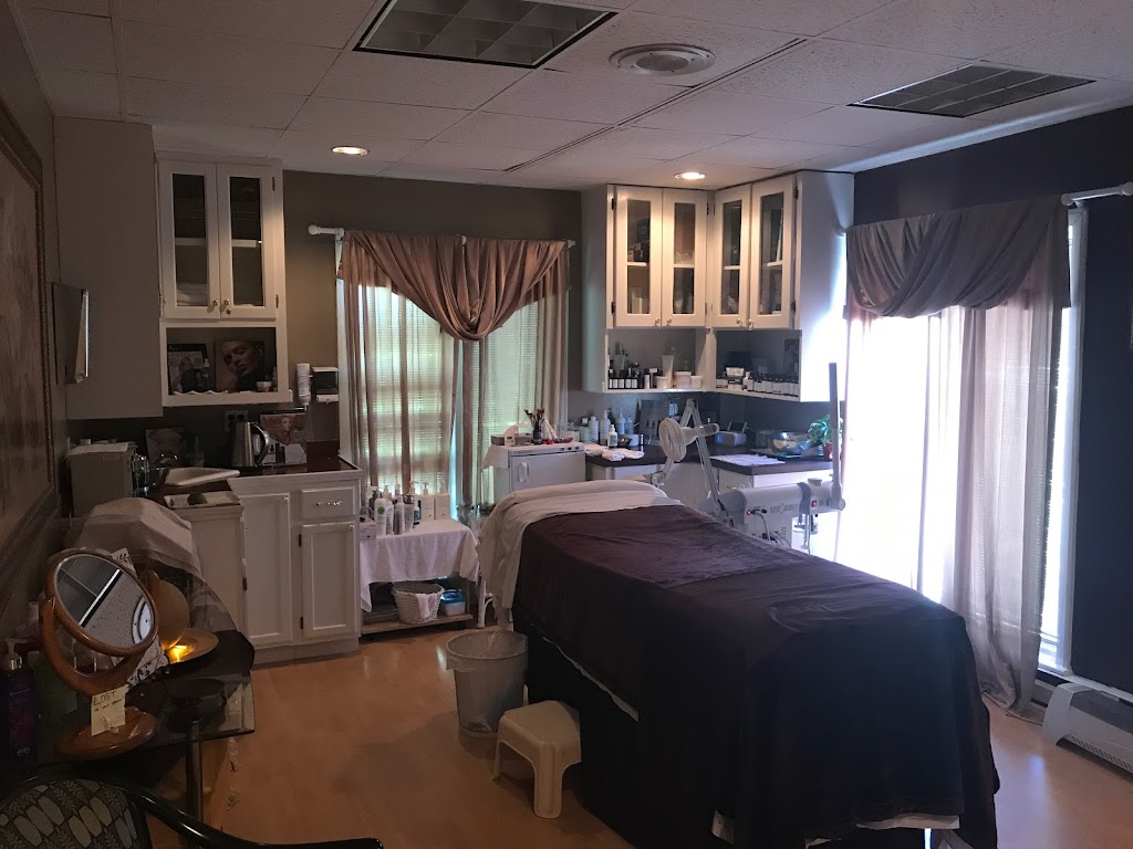 Hague Cosmetic Center | 400 W Brambleton Ave # 300, Norfolk, VA 23510, USA | Phone: (757) 274-4000