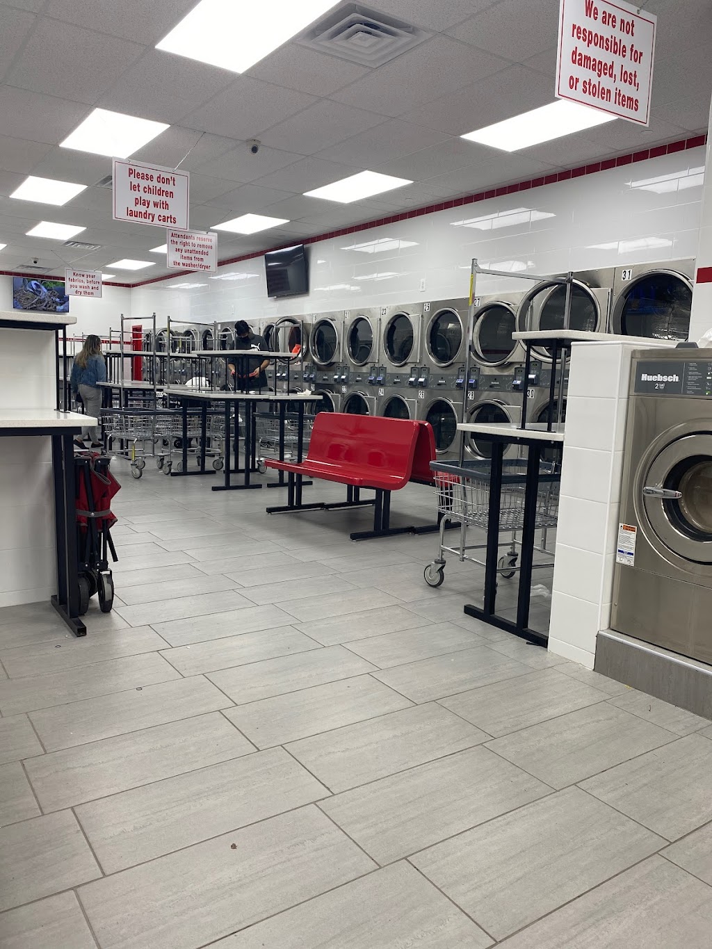 Lav Express Laundry | 42-20 43rd Ave, Queens, NY 11104, USA | Phone: (646) 930-4706