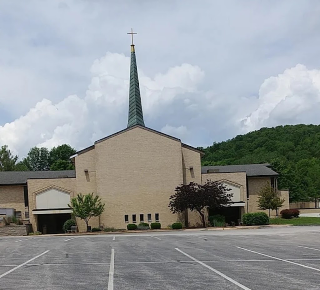 Our Lady Queen of Peace Catholic Church | 4696 Notre Dame Ln, House Springs, MO 63051, USA | Phone: (636) 671-3062