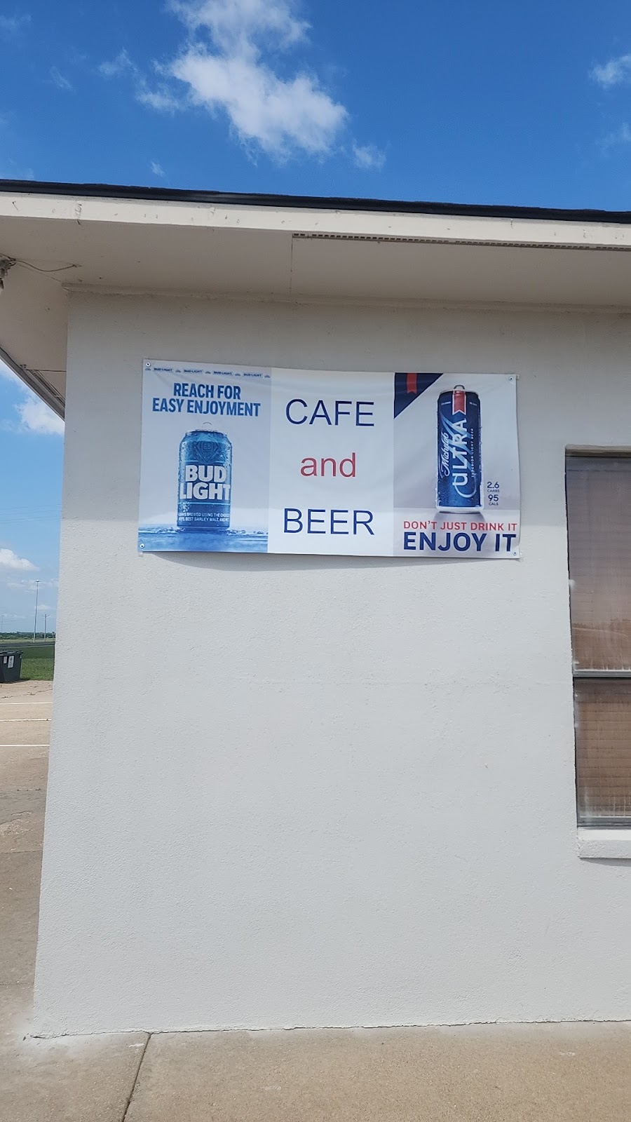 Cafe & beer | 880 E 160th St S, South Haven, KS 67140, USA | Phone: (620) 892-5270
