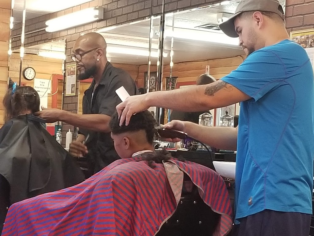 Big Boys Barbershop, LLC | 4515 W Valencia Rd, Tucson, AZ 85746, USA | Phone: (520) 268-8821