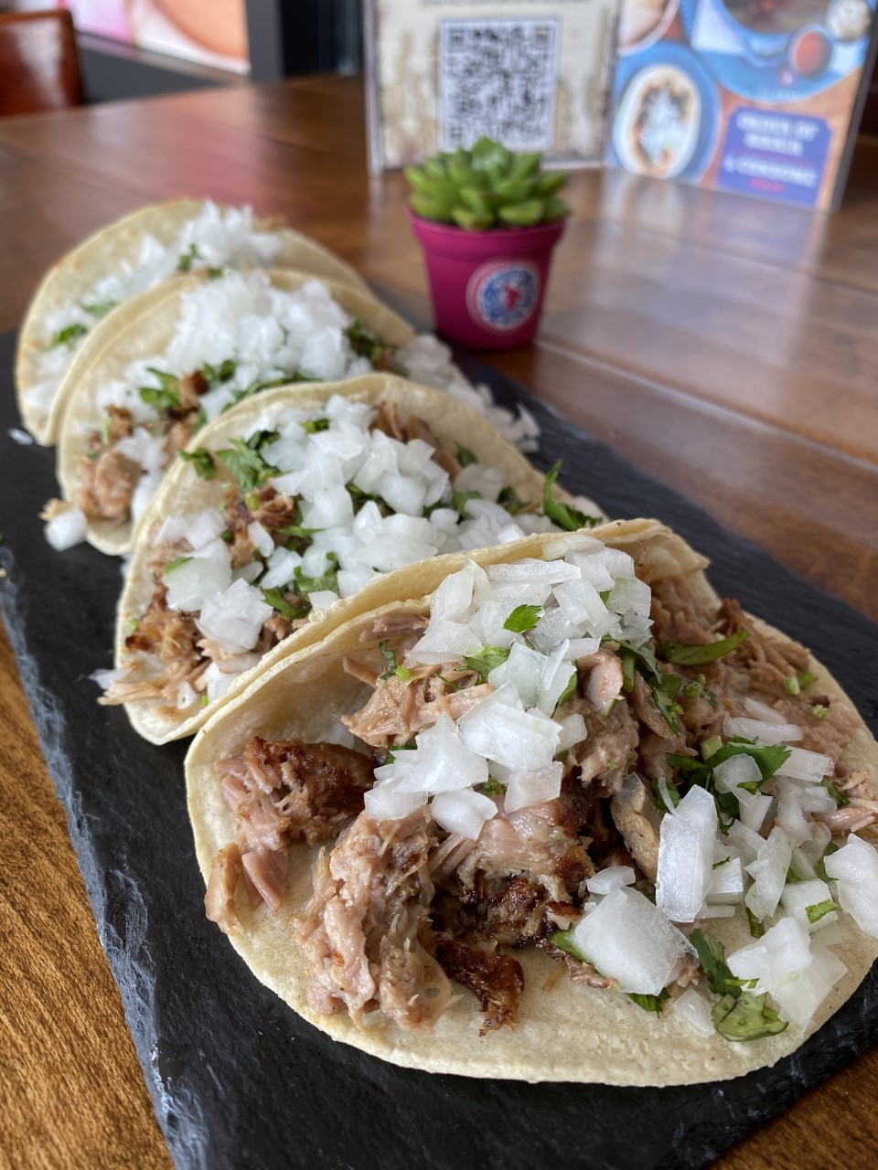 La Reyna - Authentic Mexican Cuisine | 5822 S Flamingo Rd, Cooper City, FL 33330, USA | Phone: (954) 616-8457