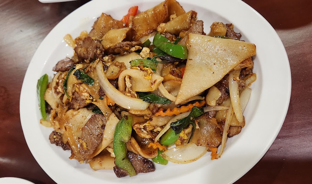 Khao Niao | 15505 Ruggles St #105, Omaha, NE 68116, USA | Phone: (402) 431-8731