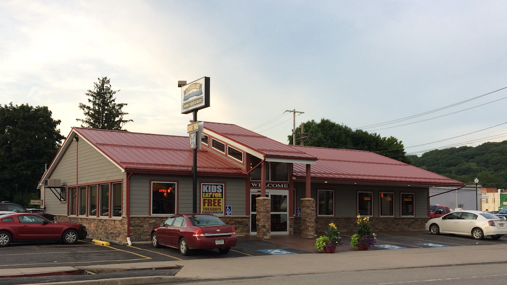 Silverlake Family Restaurant | 105 W Buffalo St, Warsaw, NY 14569, USA | Phone: (585) 786-5213