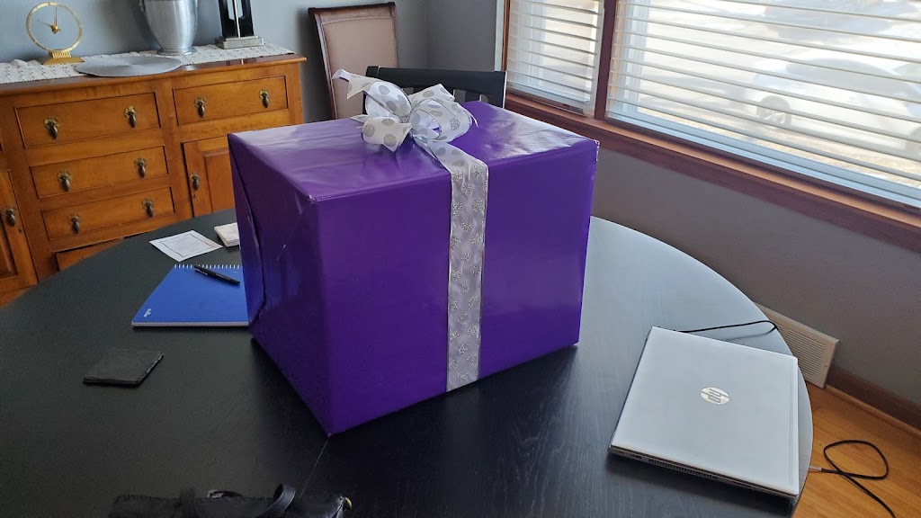 Thats A Wrap Creative Gift Wrapping & More | 7425 Melrose Ave, University City, MO 63130, USA | Phone: (314) 899-7973
