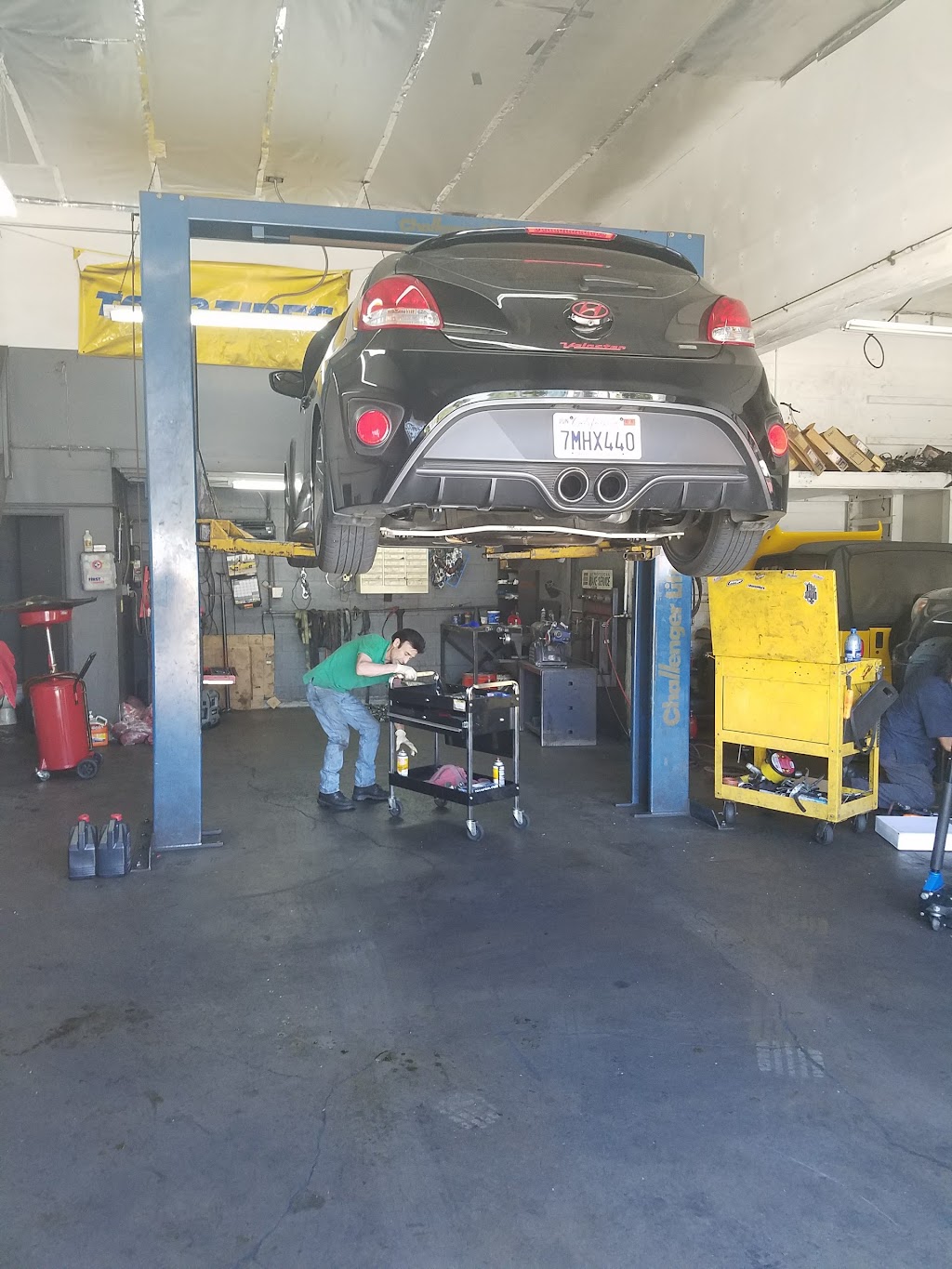 Hot Tires Auto Repair | 2478 Arrow Hwy #101, La Verne, CA 91750, USA | Phone: (909) 593-6901