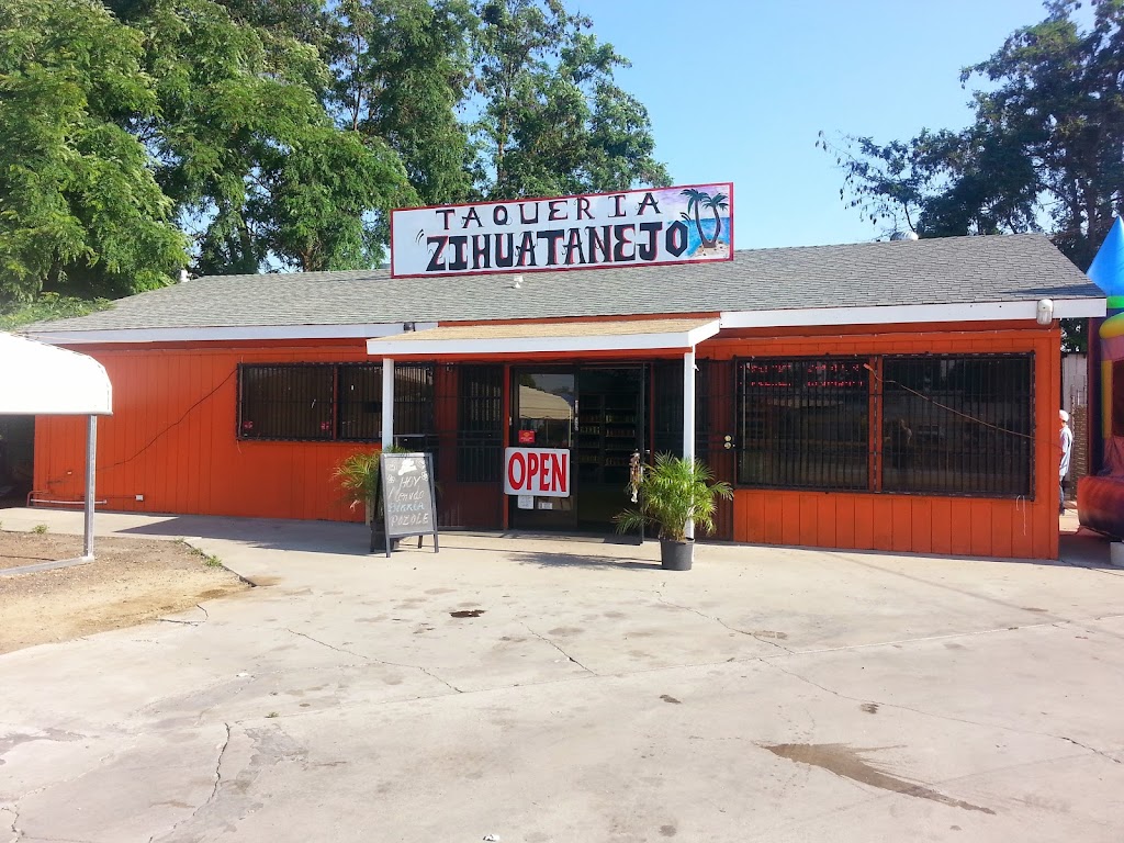 Taqueria Zihuatanejo | 13141 E Parlier Ave, Parlier, CA 93648, USA | Phone: (559) 318-9649