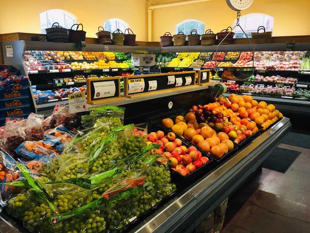 Weaver Street Market | 228 S Churton St, Hillsborough, NC 27278, USA | Phone: (919) 245-5050