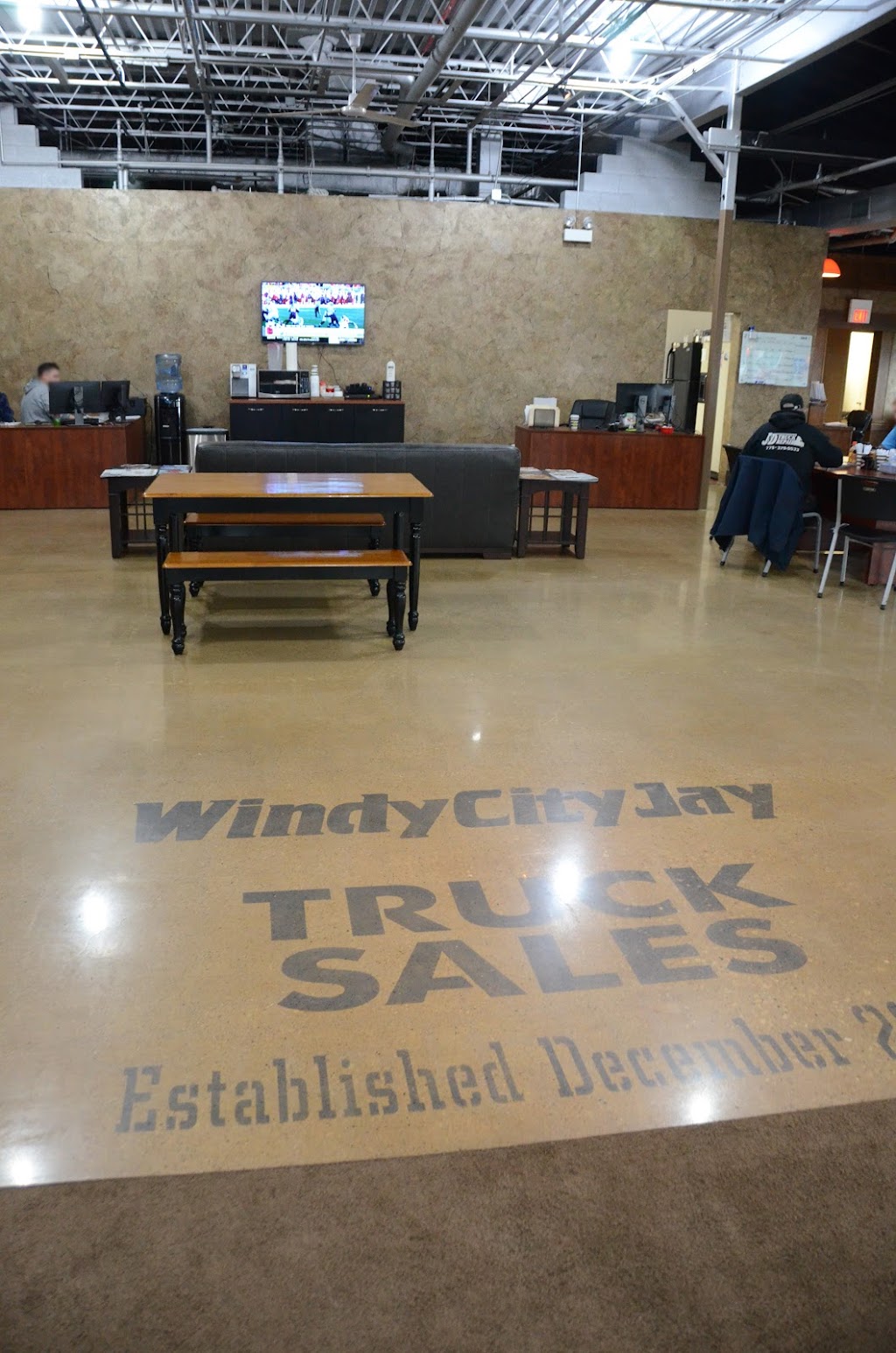 WindyCityJay Truck Sales | 1110 Manhattan Rd, Joliet, IL 60433, USA | Phone: (630) 378-2500