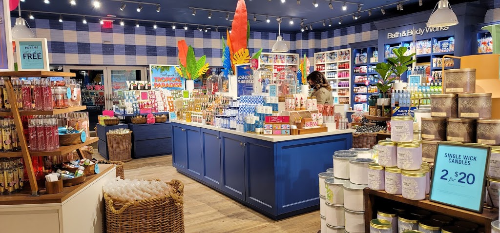 Bath & Body Works | 300 Colonial Promenade Pkwy, Alabaster, AL 35007, USA | Phone: (205) 564-2880