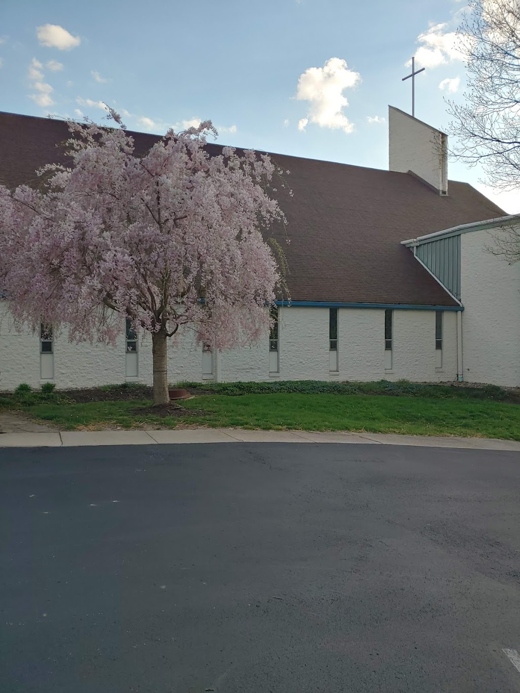 Messiah Lutheran Church | 10416 Bossi Ln, Cincinnati, OH 45218, USA | Phone: (513) 825-4768