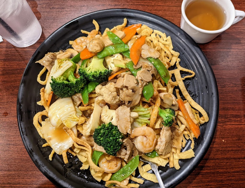 Linhs Bistro | 5532 Airway Rd, Dayton, OH 45431, USA | Phone: (937) 252-1857