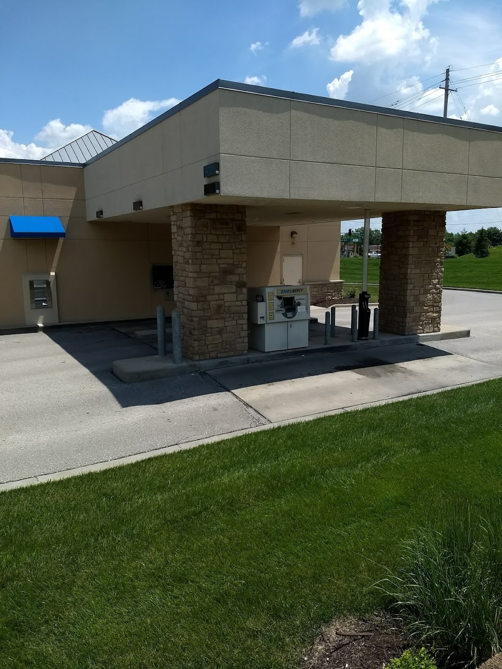 Central Bank | 6410 N Prospect Ave, Gladstone, MO 64119, USA | Phone: (816) 448-7209