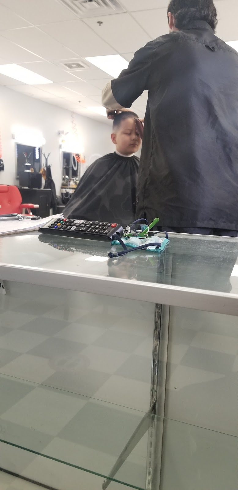 G-Fade’s Barbershop | 3468 E Sahara Ave, Las Vegas, NV 89104, USA | Phone: (702) 884-9577