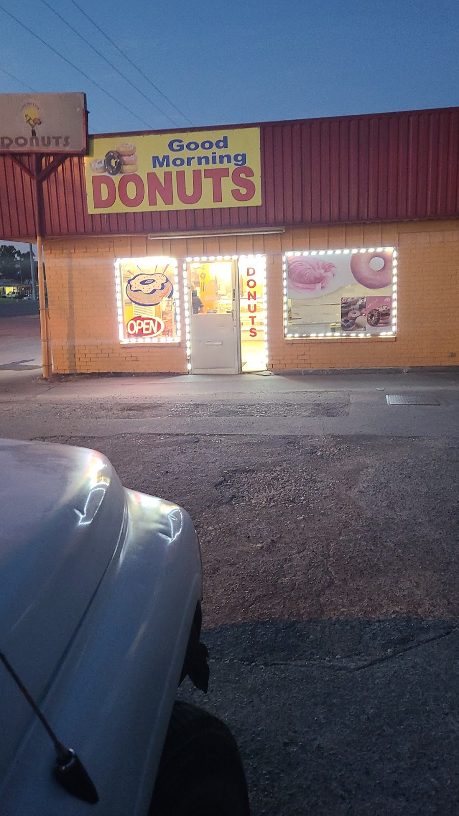 Good Morning Donuts | 504 S Broadway St, Joshua, TX 76058, USA | Phone: (817) 558-6800