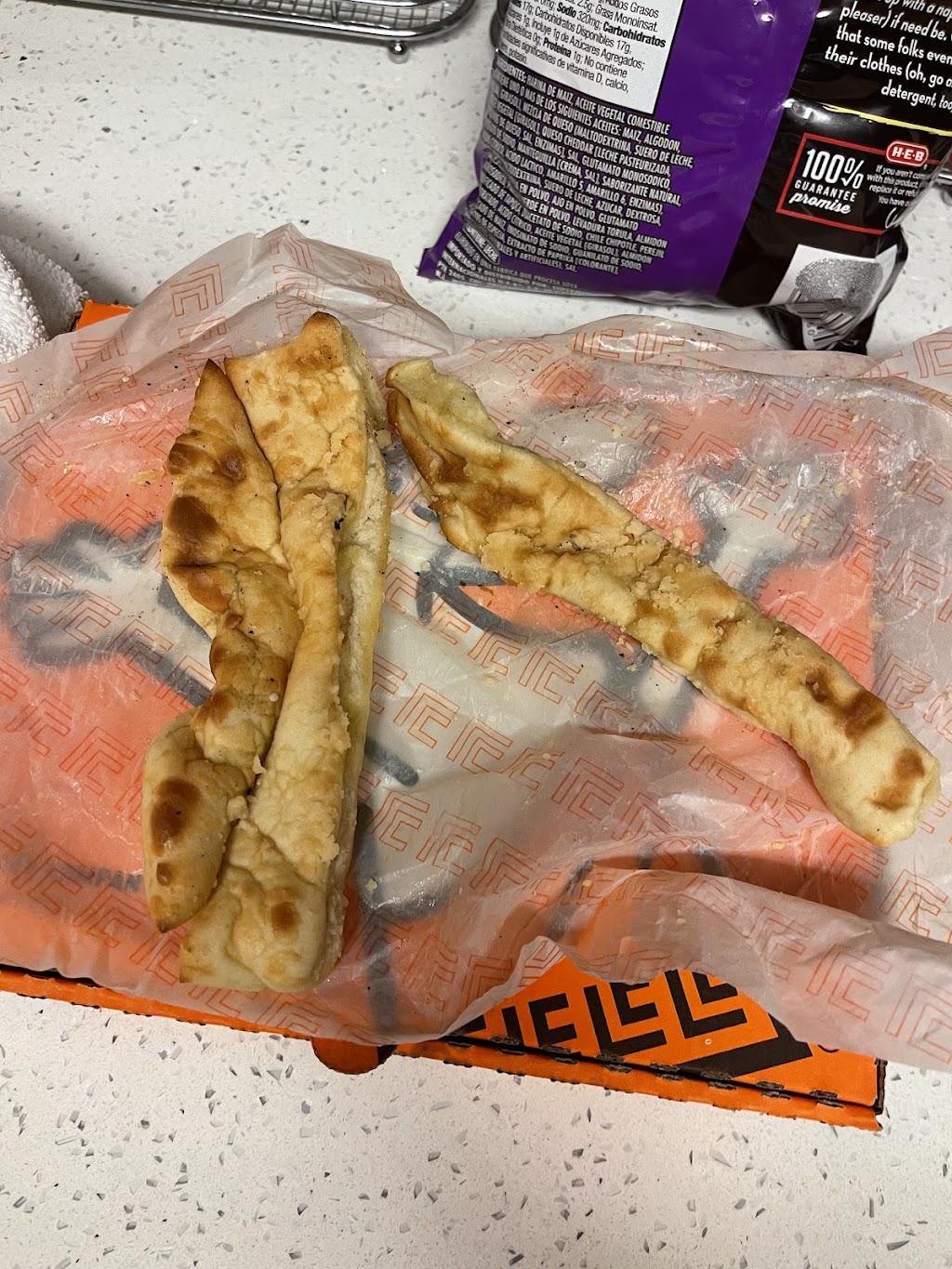 Little Caesars Pizza | 5167 Kyle Centre Dr Suite 118, Kyle, TX 78640, USA | Phone: (512) 268-6866