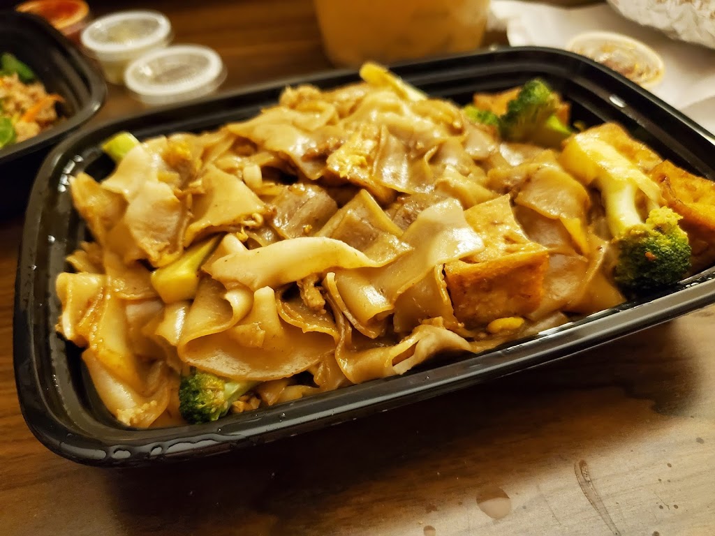 Khaosan Thai Street Food | 19801 Ventura Blvd, Los Angeles, CA 91364, USA | Phone: (818) 932-9845