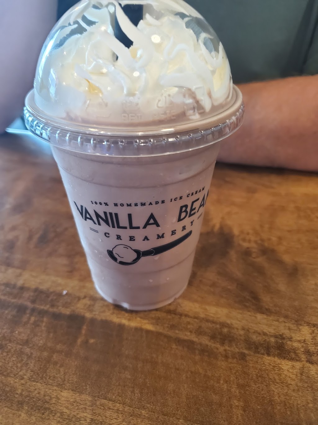 Vanilla Bean Creamery | 100 S Van Buren St, Shipshewana, IN 46565, USA | Phone: (260) 535-1434