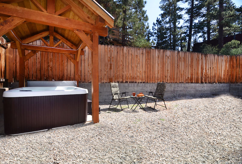 The Landhaus - Vacation Home | 42732 Cougar Rd, Big Bear Lake, CA 92315, USA | Phone: (858) 531-1412