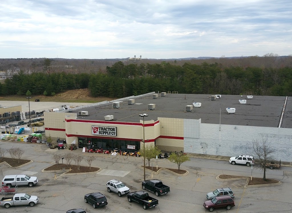 Tractor Supply Co. | 842a S Van Buren Rd, Eden, NC 27288, USA | Phone: (336) 623-1353