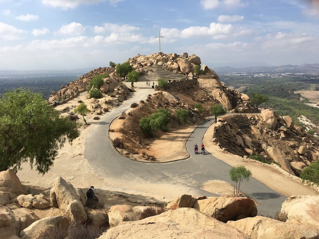 Mount Rubidoux Park | 4706 Mount Rubidoux Dr, Riverside, CA 92501, USA | Phone: (951) 826-2000