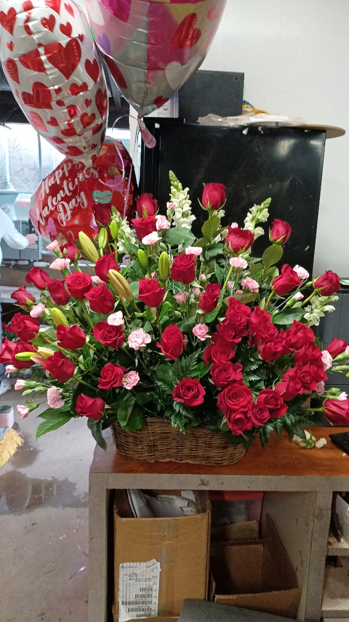 Blooma Bella Flowers | 1220 Alameda Ave, Chowchilla, CA 93610, USA | Phone: (209) 548-9915