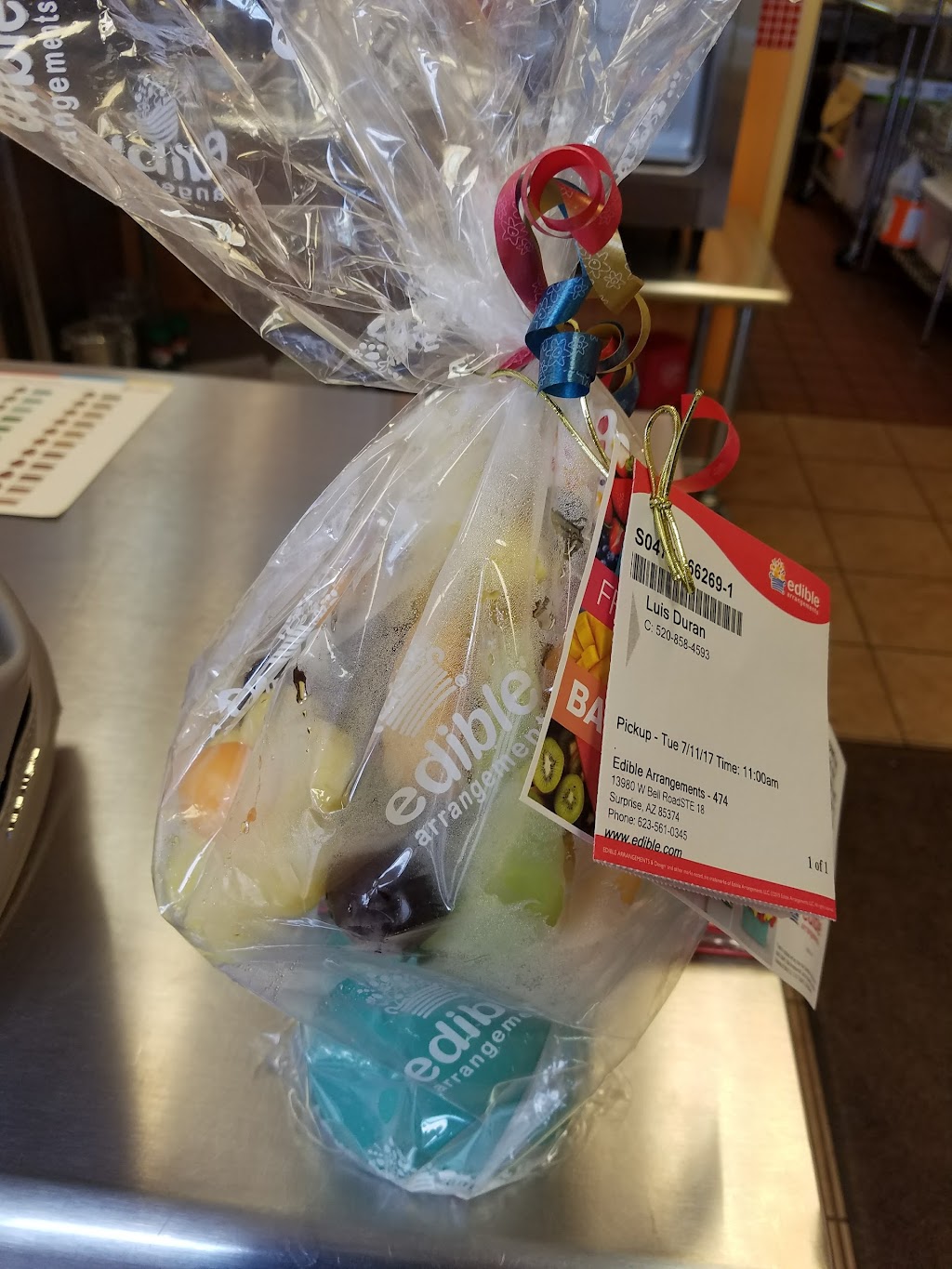 Edible Arrangements | 13980 W Bell Rd Suite 18, Surprise, AZ 85374, USA | Phone: (623) 561-0345