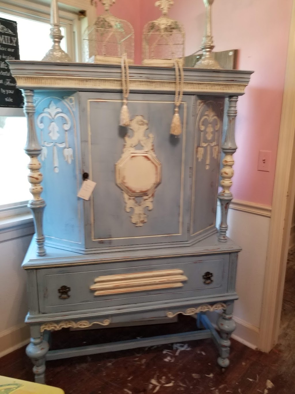 Rustiques Decor | 1209 W Gannon Ave, Zebulon, NC 27597, USA | Phone: (252) 308-2392