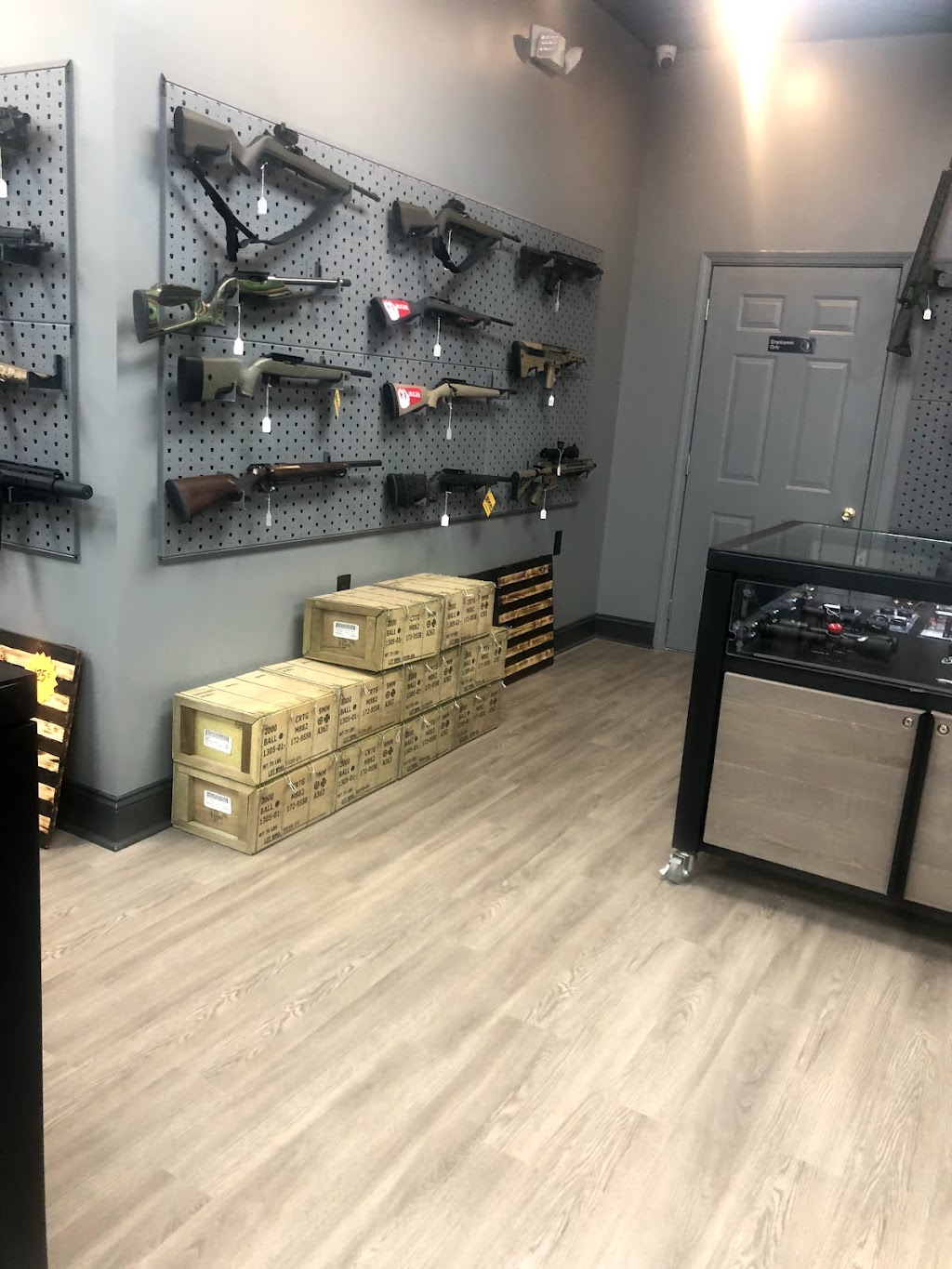 Tactical Guns and Gear | 436 West US Highway 72, Suite #2, Collierville, TN 38017, USA | Phone: (901) 457-7196