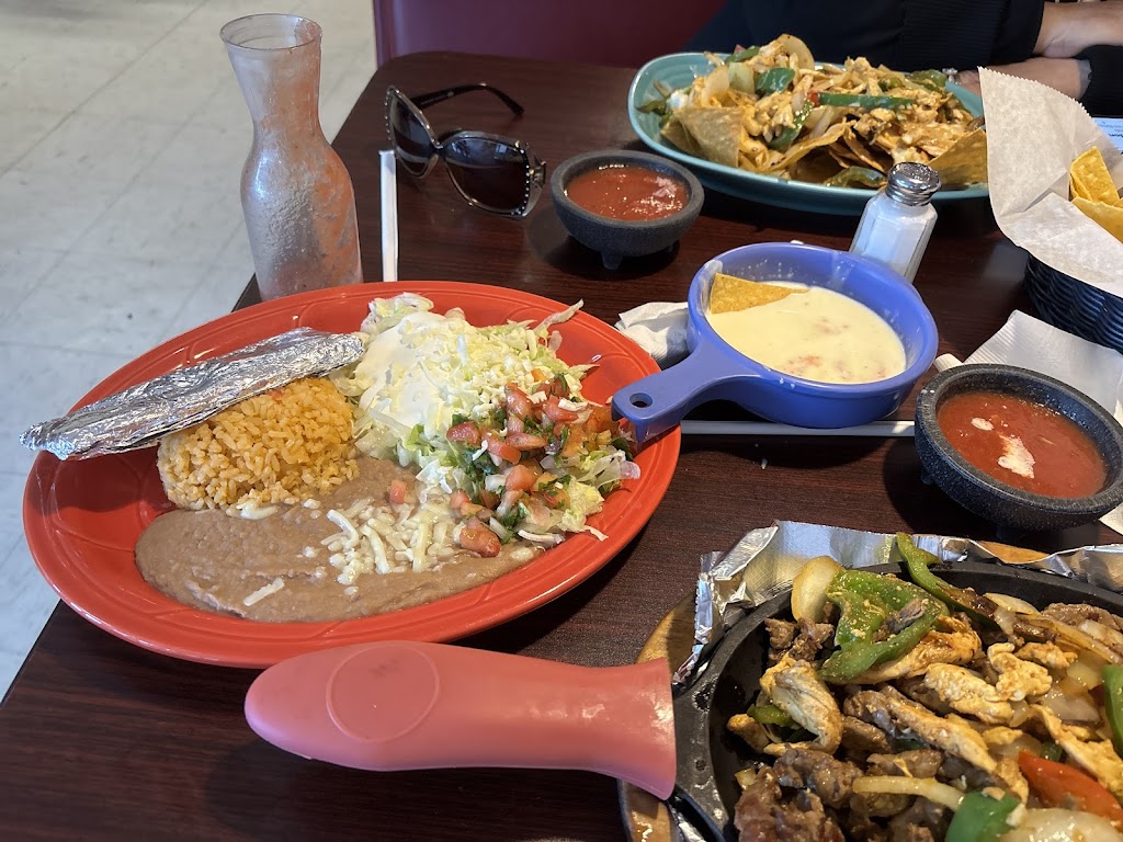 El Dorado Mexican Restaurant | 180 W Water St, McKee, KY 40447, USA | Phone: (606) 287-8226